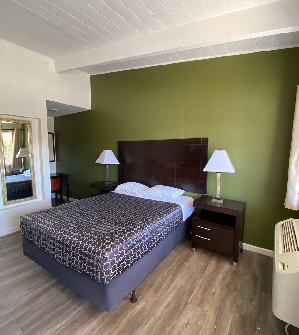 EXPERIENCE ALL OF THE COMFORTS OF HOME  AT OUR MORGAN HILL MOTEL 